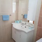 16998b Apartment Novi Vinodolski
